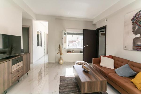 Zesto Spitiko Apartment Piraeus